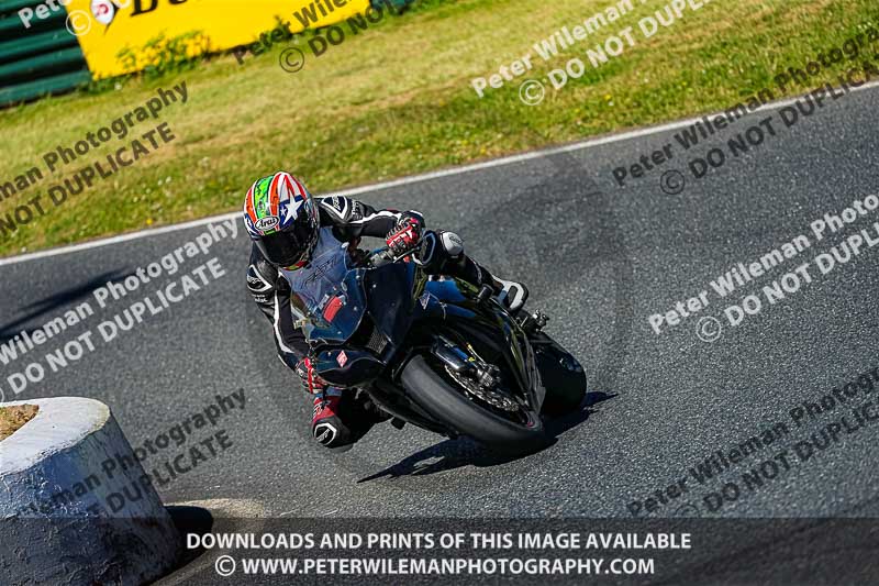 enduro digital images;event digital images;eventdigitalimages;mallory park;mallory park photographs;mallory park trackday;mallory park trackday photographs;no limits trackdays;peter wileman photography;racing digital images;trackday digital images;trackday photos
